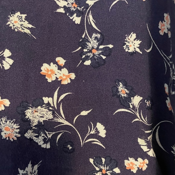 Sheer Floral Tank - Picture 2 of 2